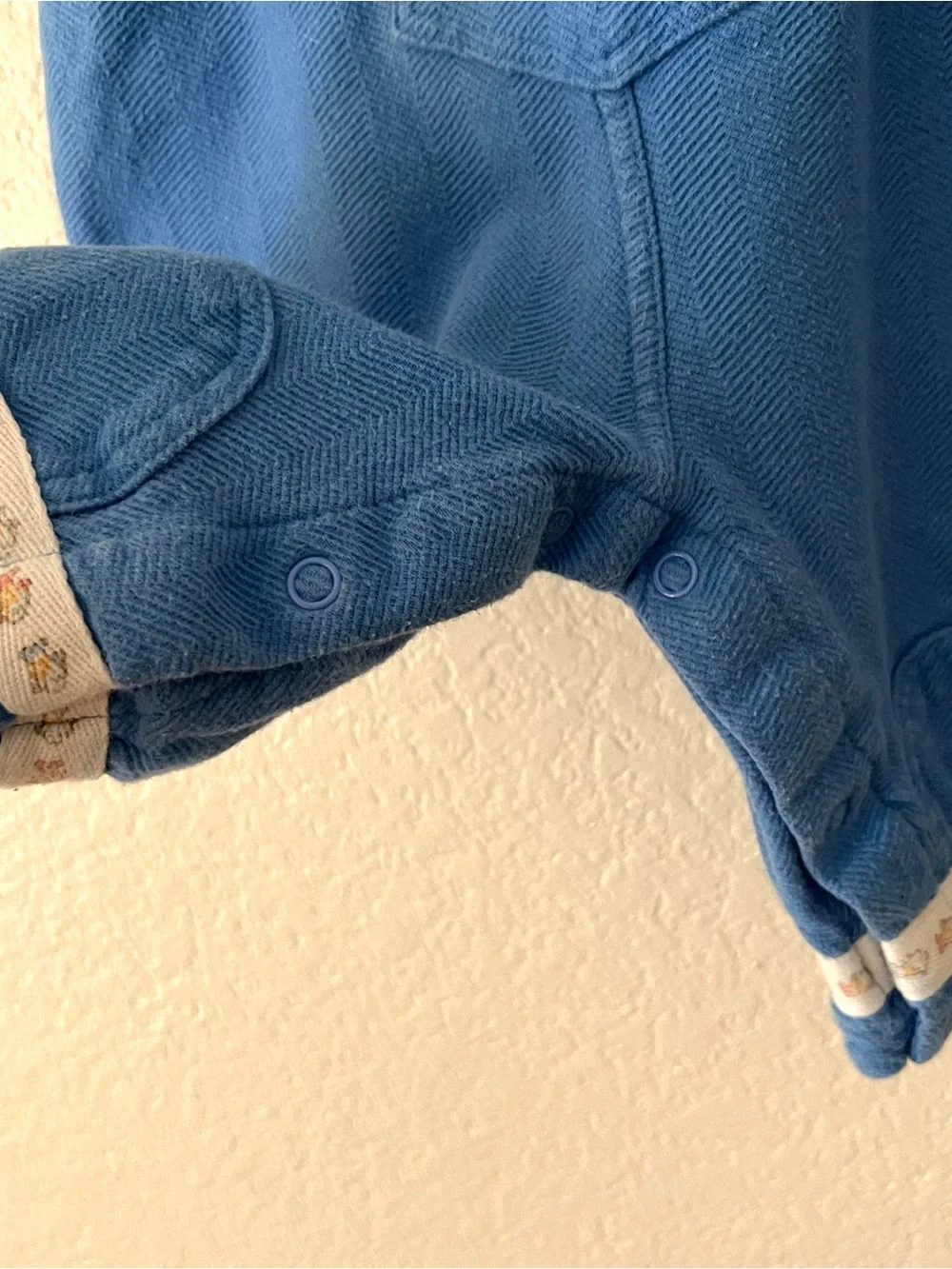 🦄 3/$36 Lullaby Club Vintage Romper Overalls Baby 3-6M Blue Herringbone Fish